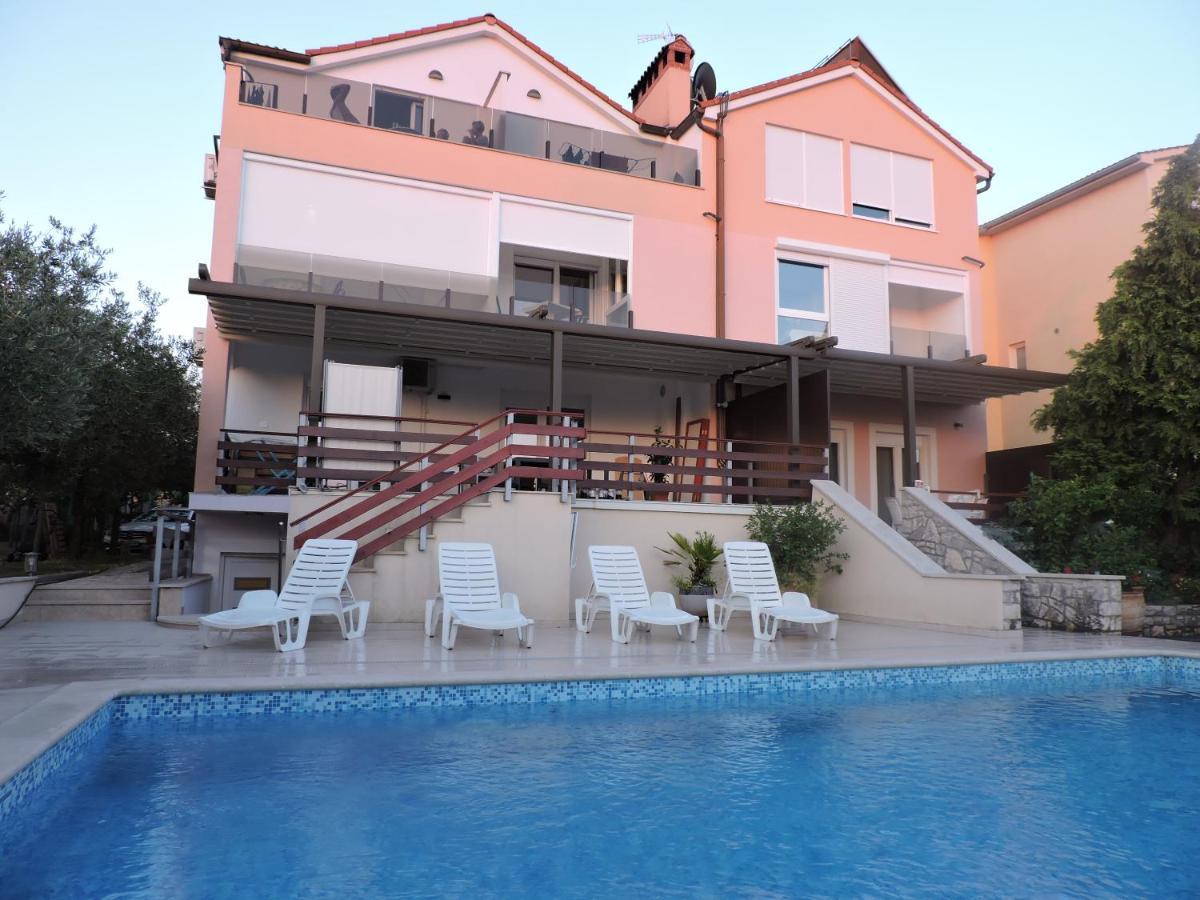 Berat Apartment Vodnjan Kültér fotó