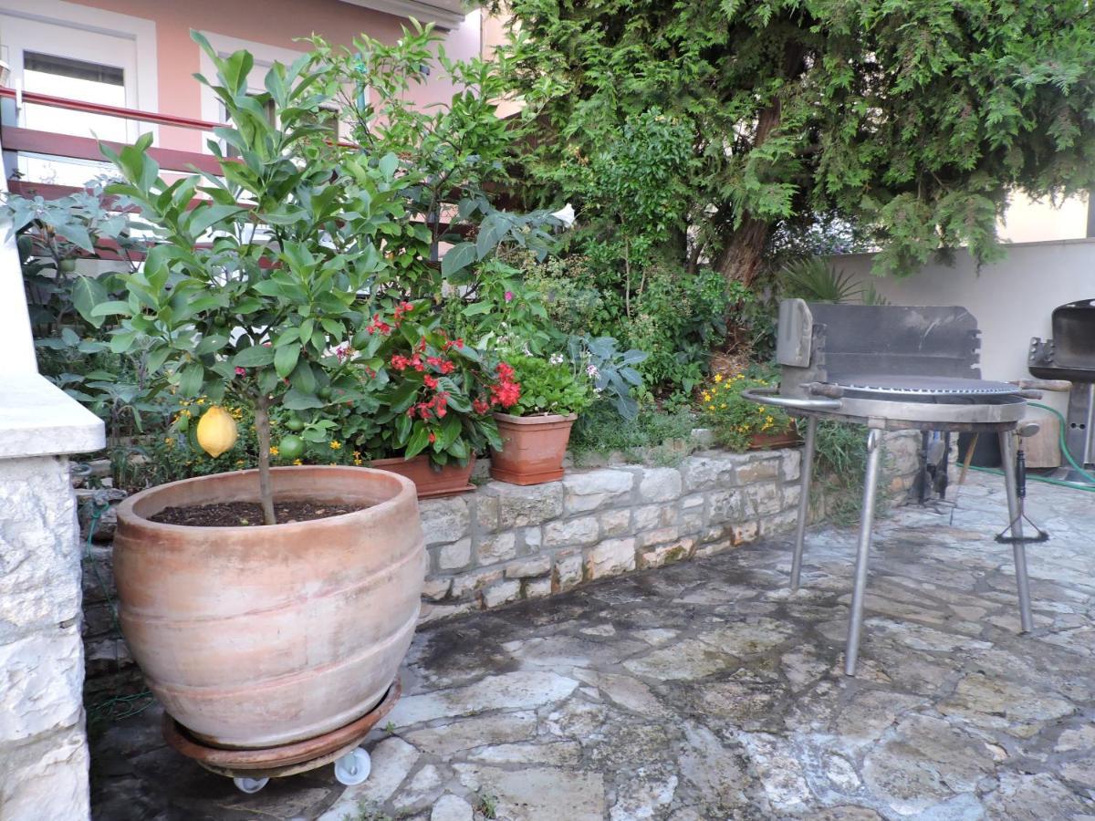Berat Apartment Vodnjan Kültér fotó