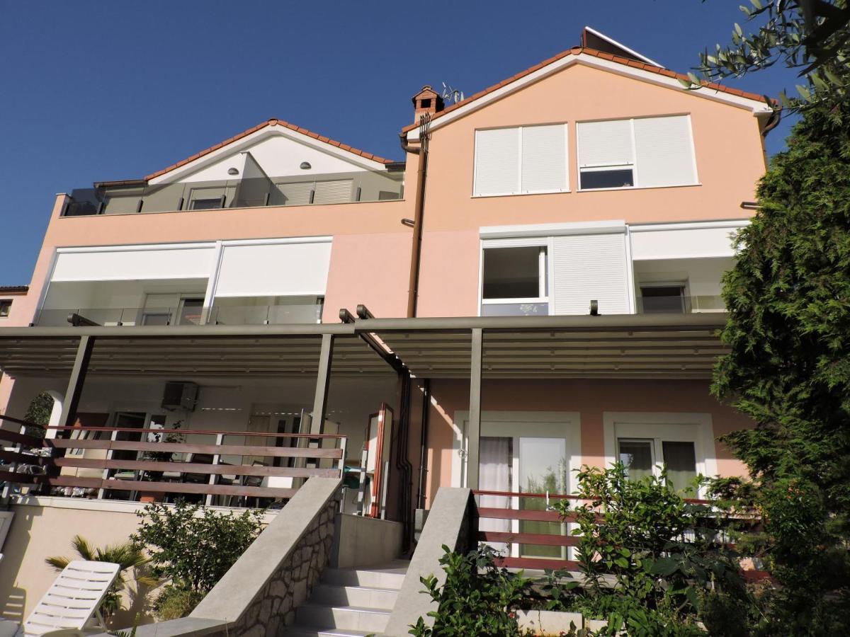 Berat Apartment Vodnjan Kültér fotó